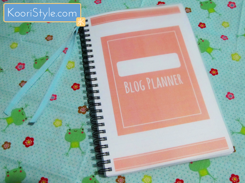 Weekly and Monthly Blog Planner Printable PDF at KooriStyle.com Cute Kawaii Koori Style KooriStyle Weekly Monthly Blog Planner Agenda Organization Printable PDF Blogging