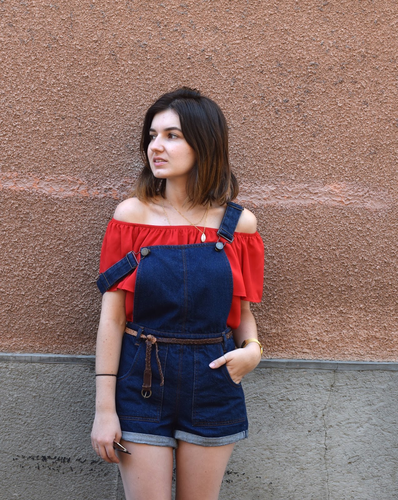 overall asos off shoulder stradivarius arizona birkenstock salopette courte col bardot