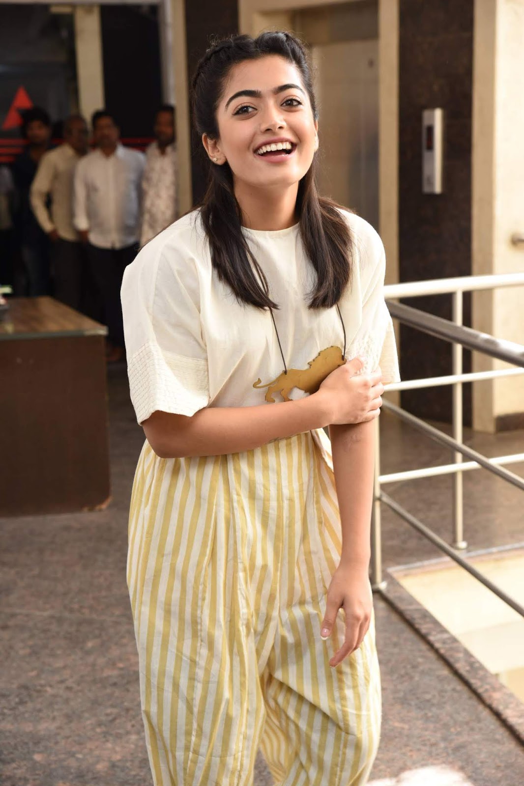 Rashmika Mandanna at Devadas movie press meet - FilmyFi — Stay