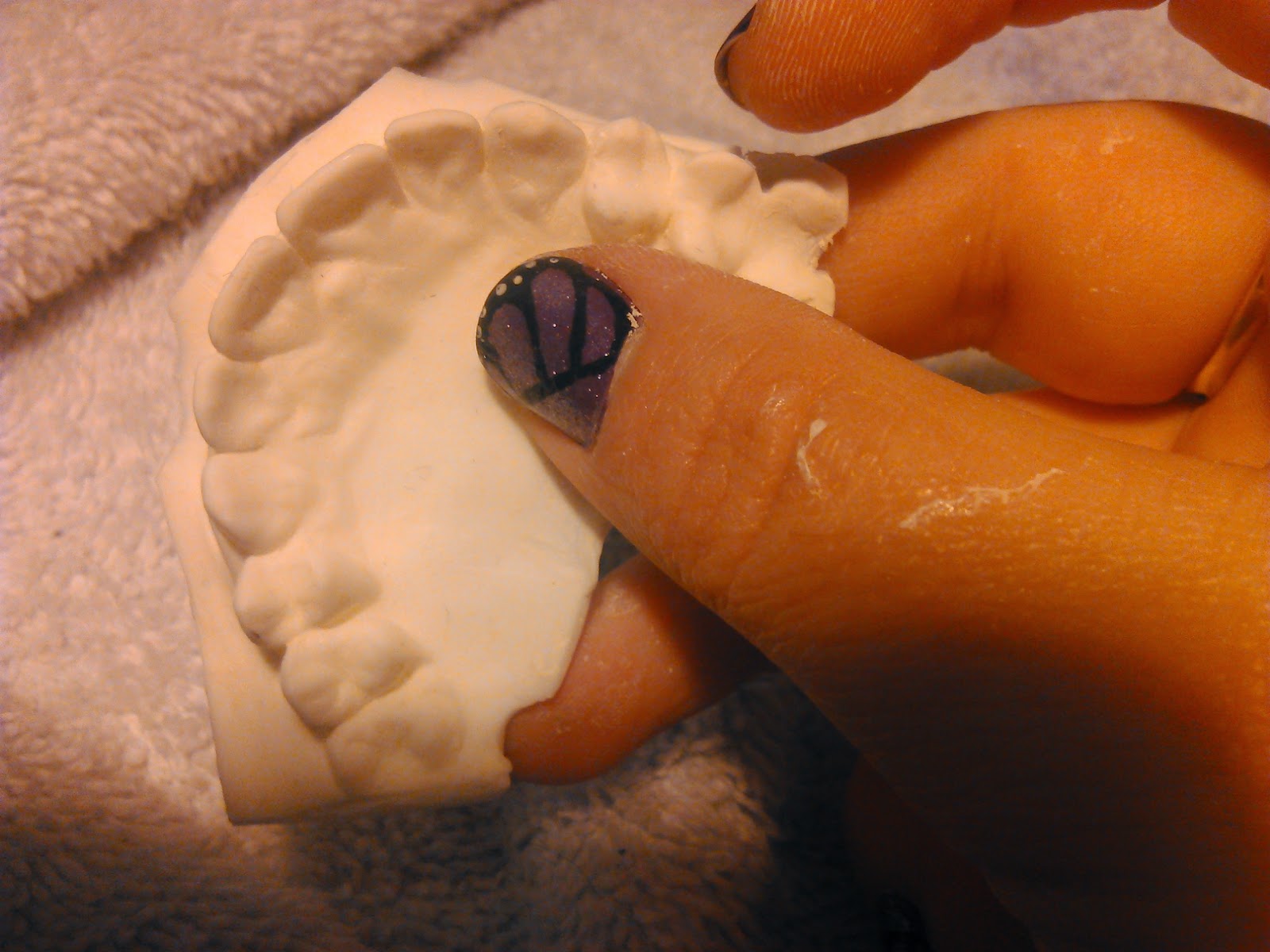 Kitsune_Crafts Acrylic fangs