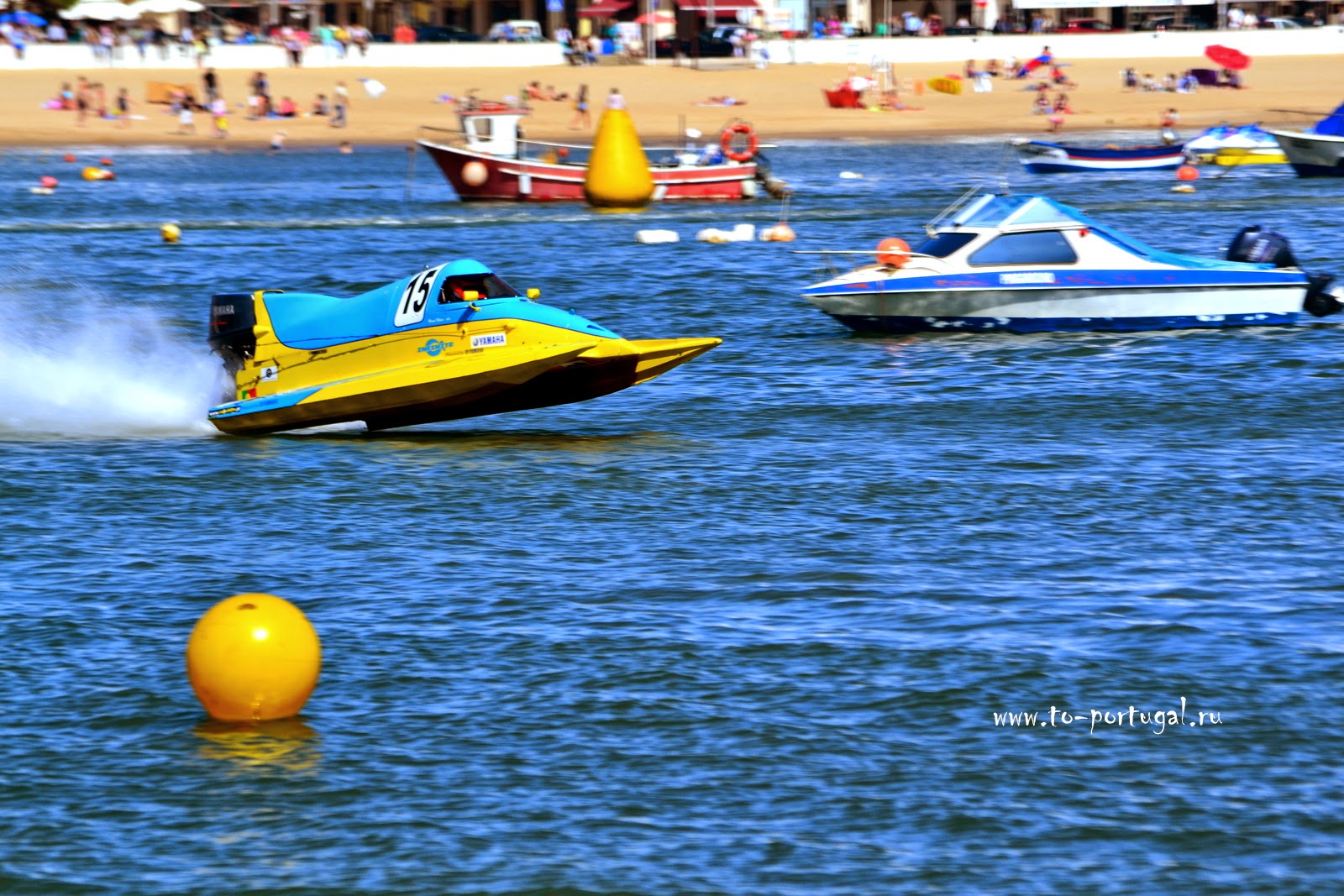 соревнования на скоростных лодках в Португалии