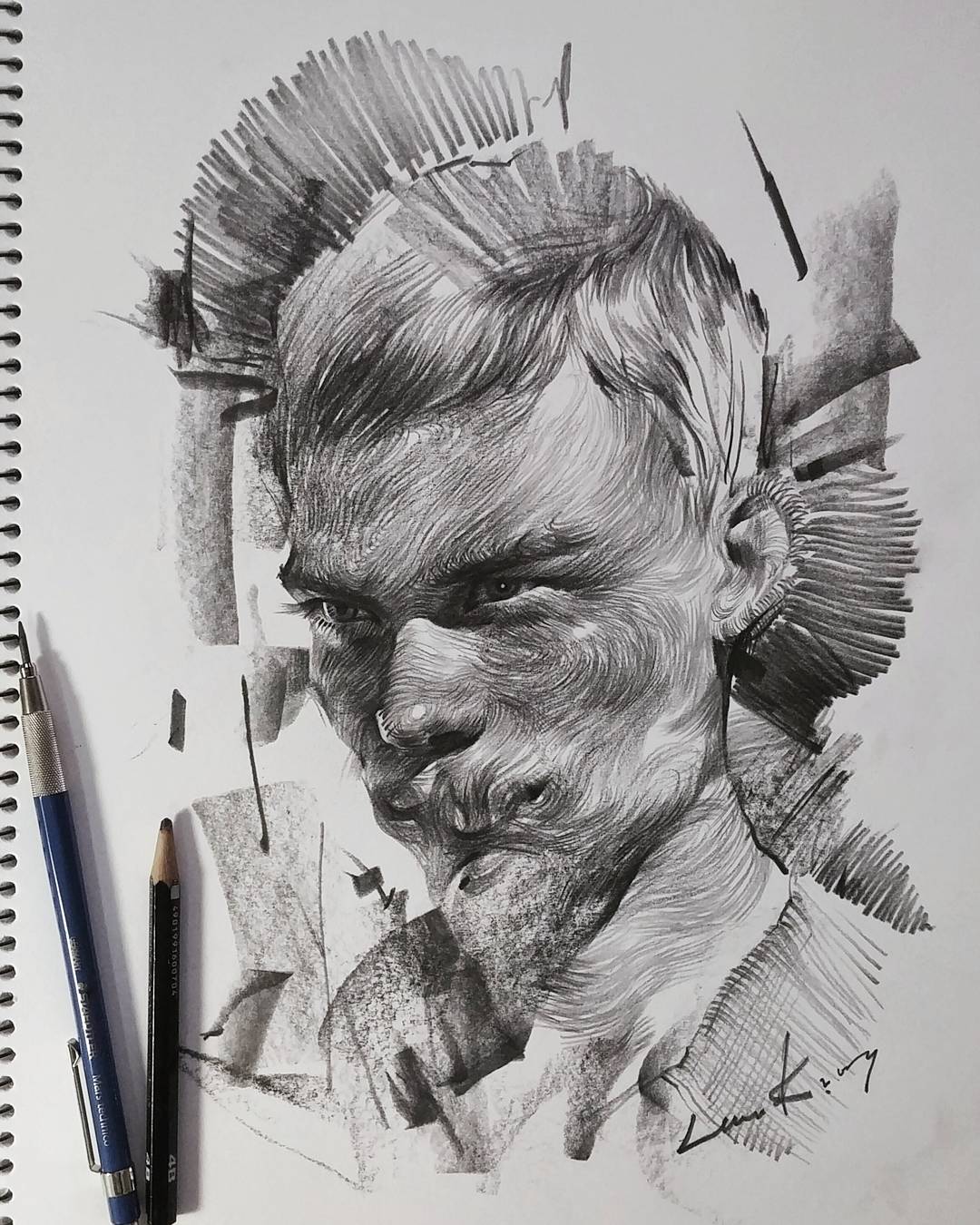 Awesome pencil drawing by lee.k.illust
