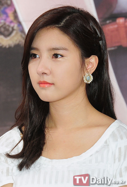 movie star kim so eun movie star kim so eun