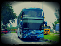Foto Bus Pariwisata Malaysia Grassland