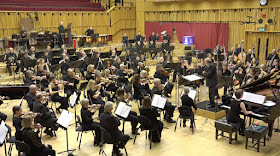 Clare Hammond, Martyn Brabbins, BBC National Orchestra of Wales
