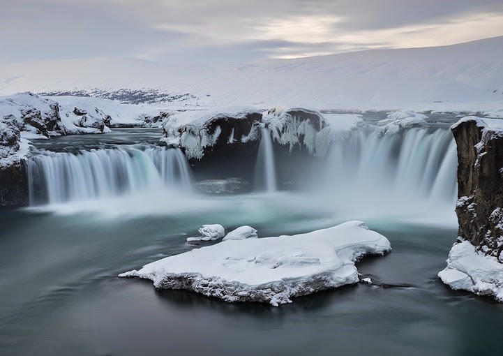 Breathtaking Landscapes Convey the Dazzling Beauty of Iceland
