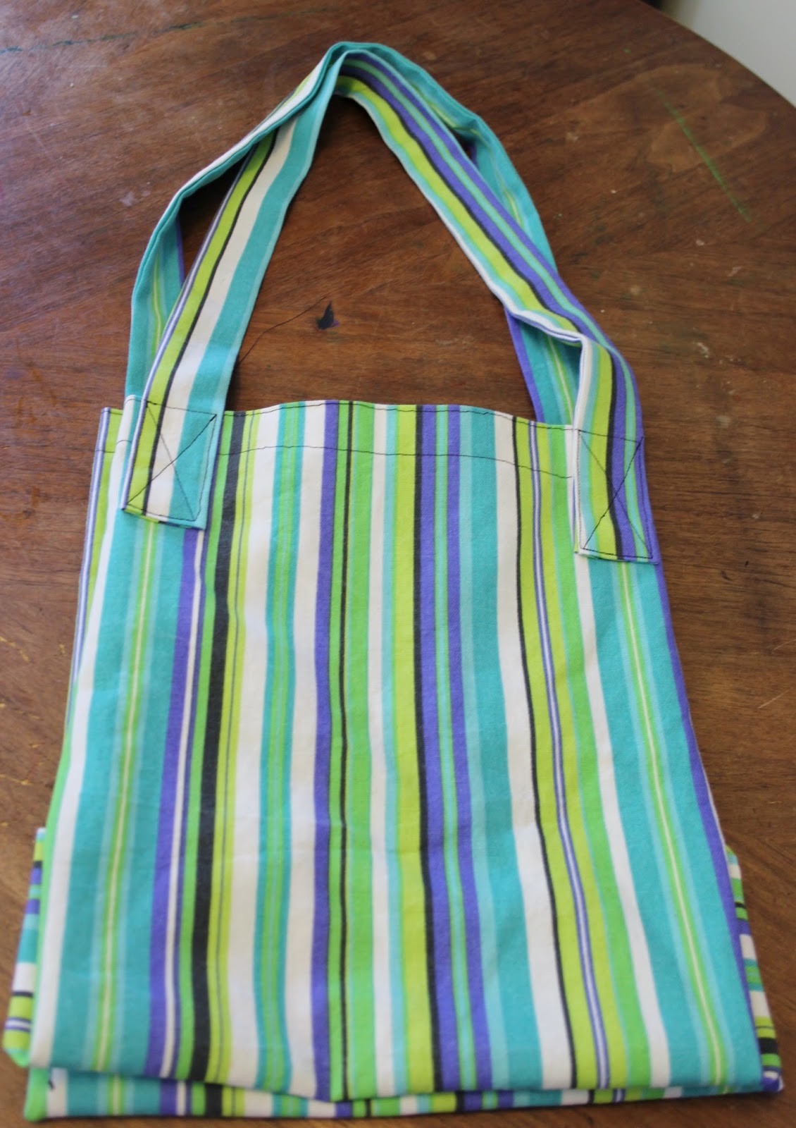 SoleCrafts: Sewing the Basics: Tote Bags