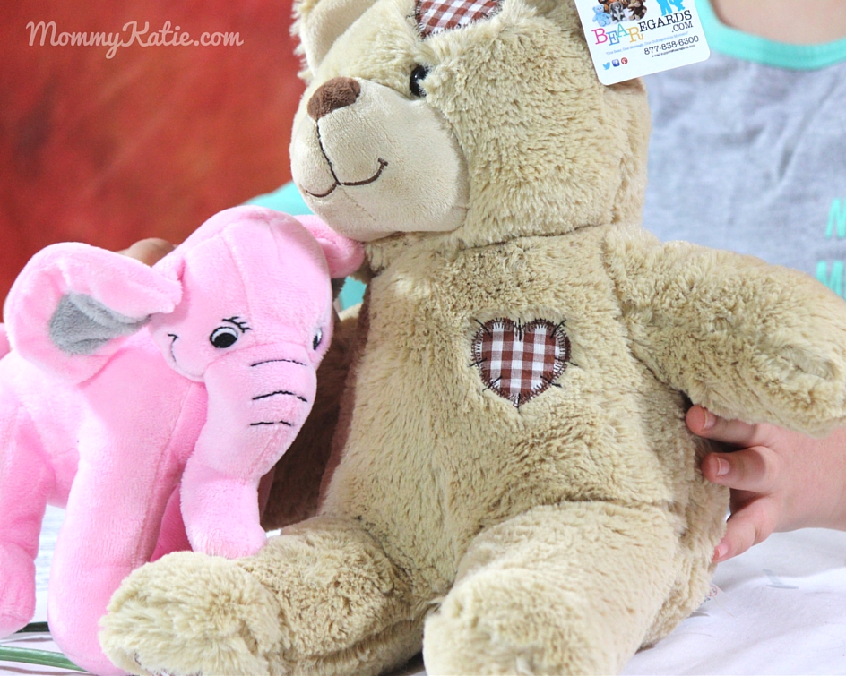 #Giveaway Party Kits and More from BeaRegards.com