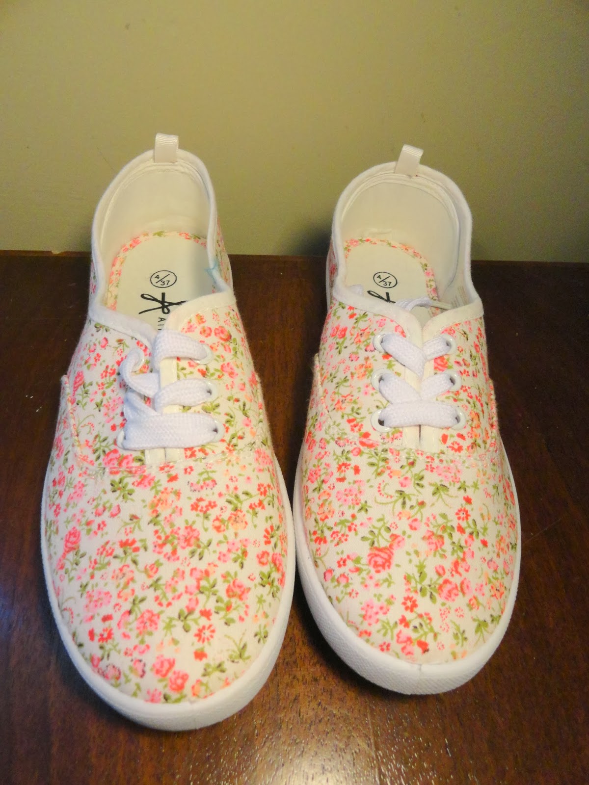Clothes & Dreams: Shoplog: Primark: floral shoes