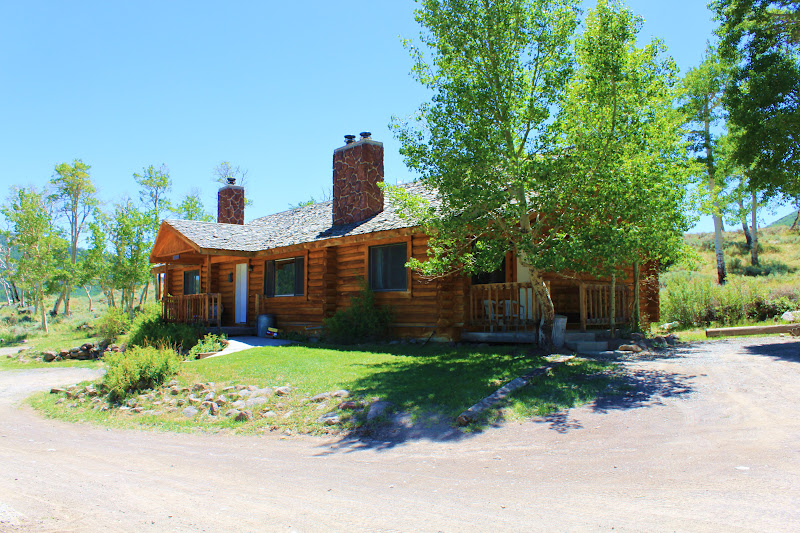 Rental Cabins at Fish Lake Utah Pinewood 4 Person Deluxe Cabin at
