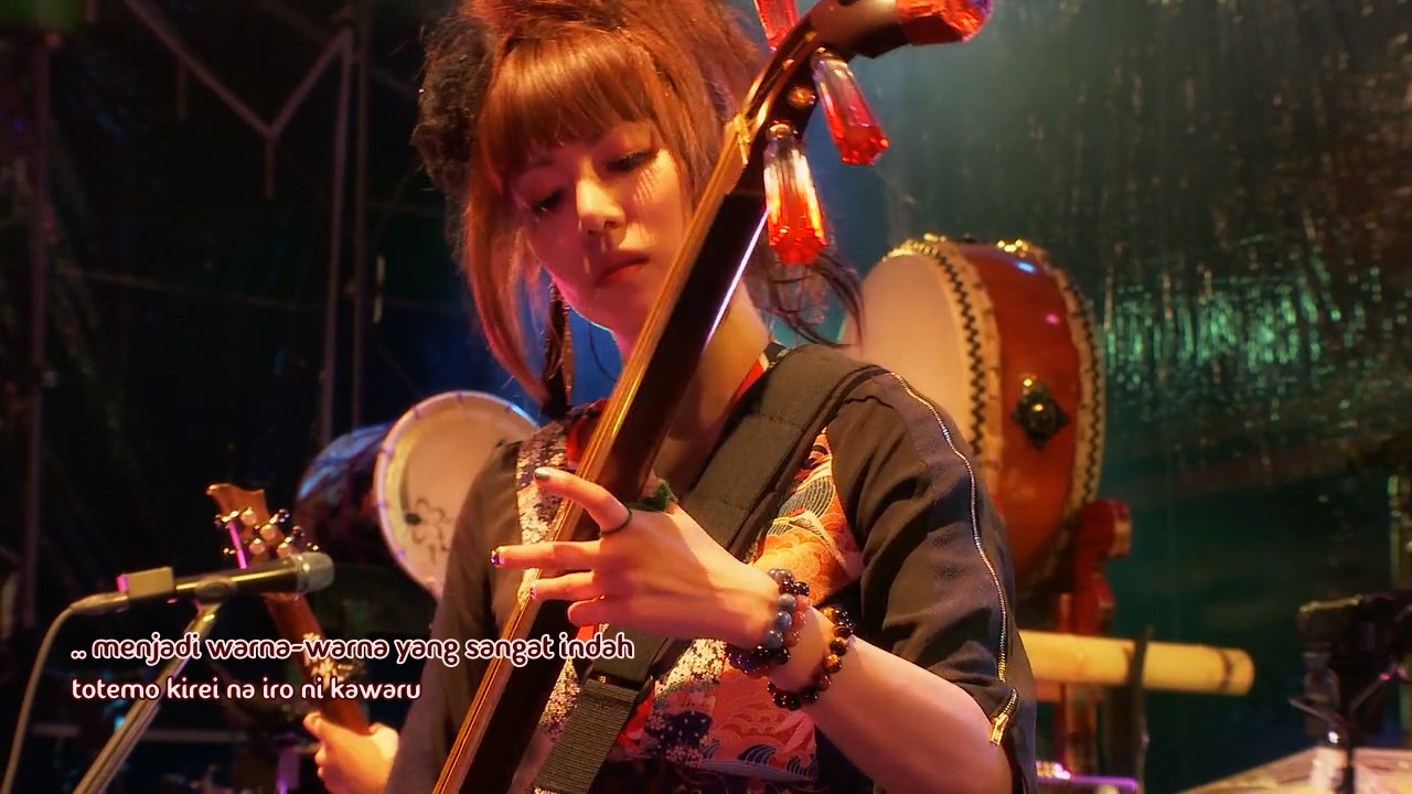 PV Wagakki Band Nijiiro Chouchou (Kupukupu berwarna pelangi