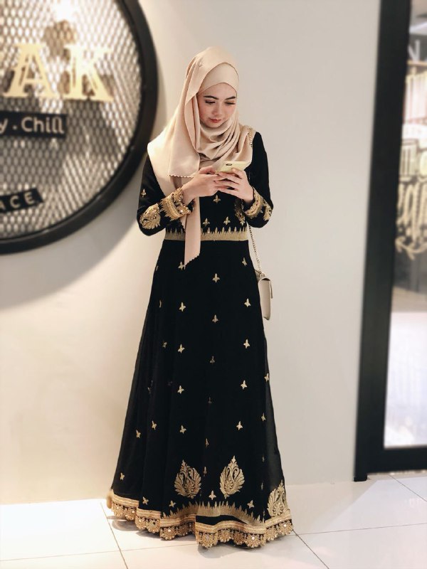 jubah kain sari
