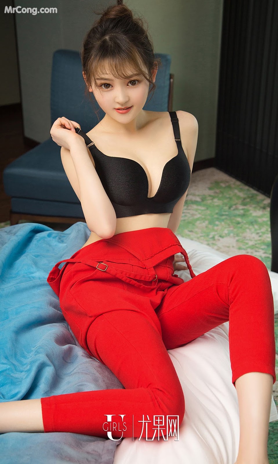 UGIRLS - Ai You Wu App No. 1050: Model Nancy (35 photos)