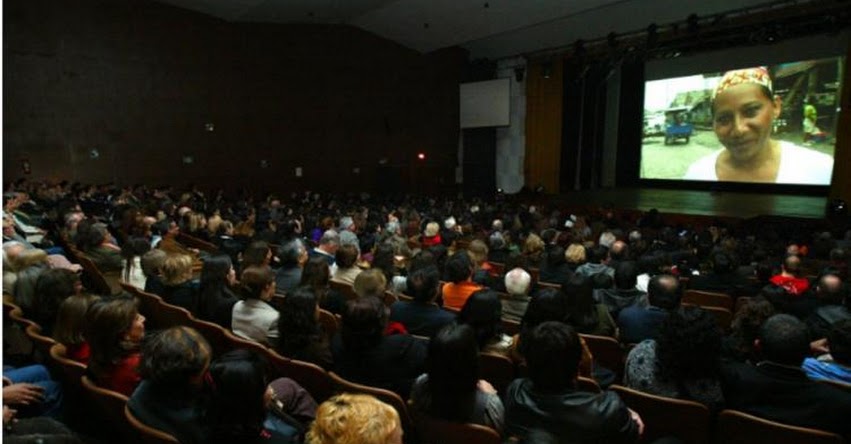 Pleno del Congreso de la República aprobó la Ley del Cine en primera votación Pleno del Congreso de la República aprobó la Ley del Cine en primera votación