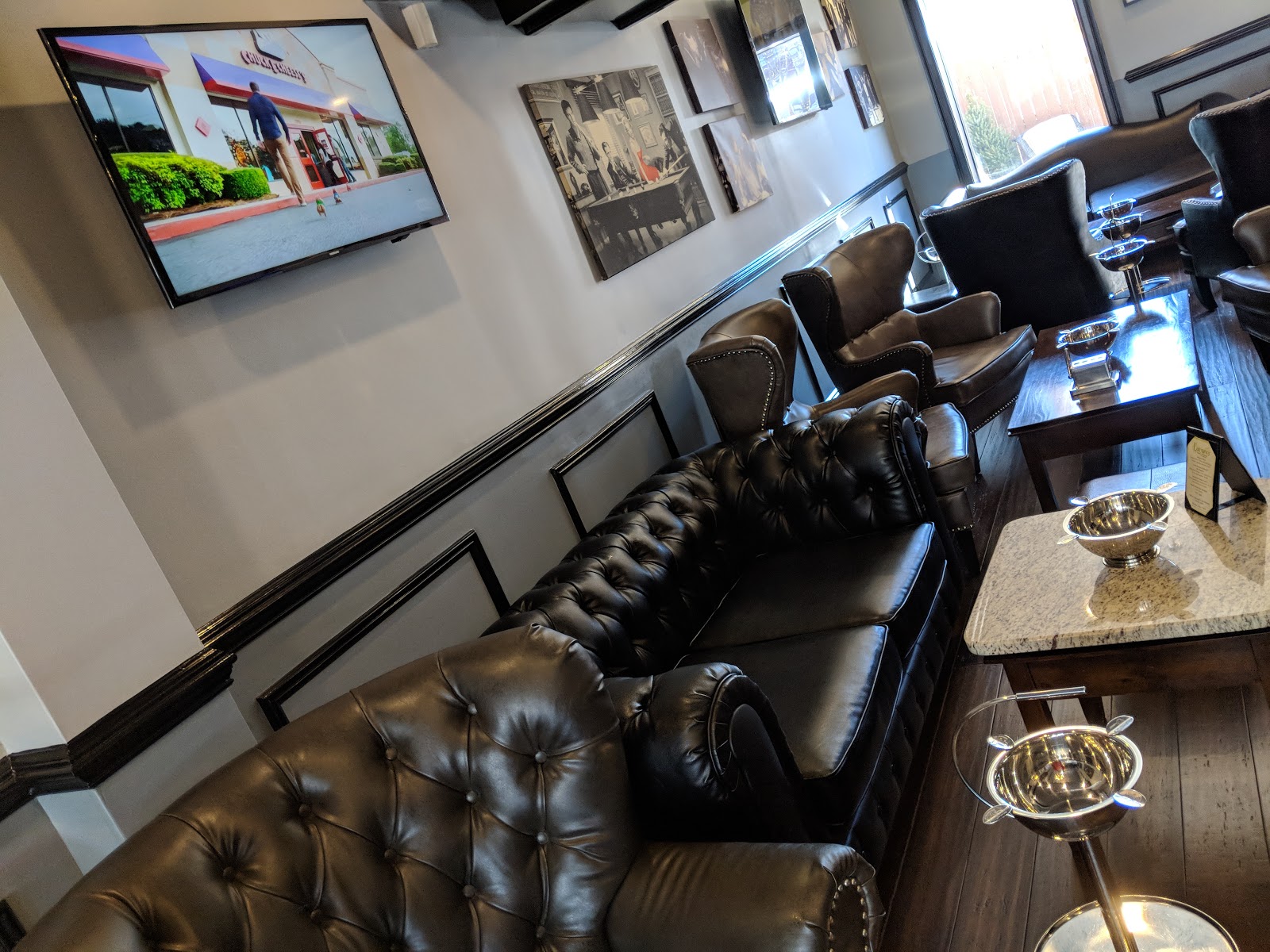 CigarsNJ The Smoking Trolley Cigar Troll Will Be Rolling To Sticks