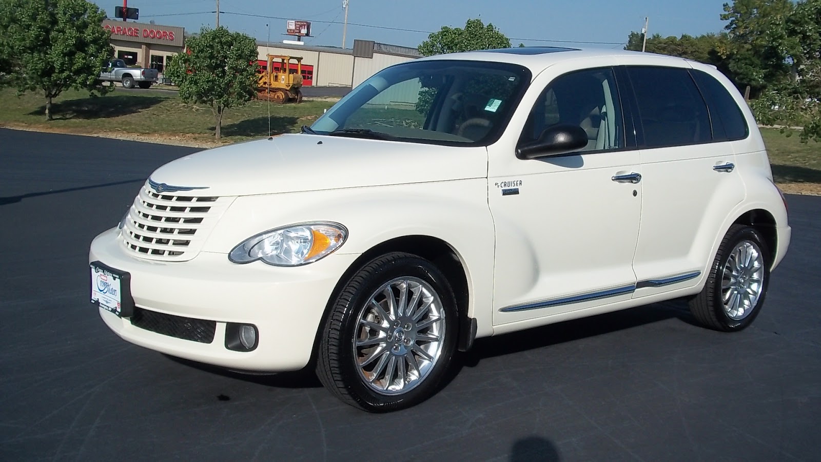 Wallpapers of beautiful cars: Chrysler PT Cruiser