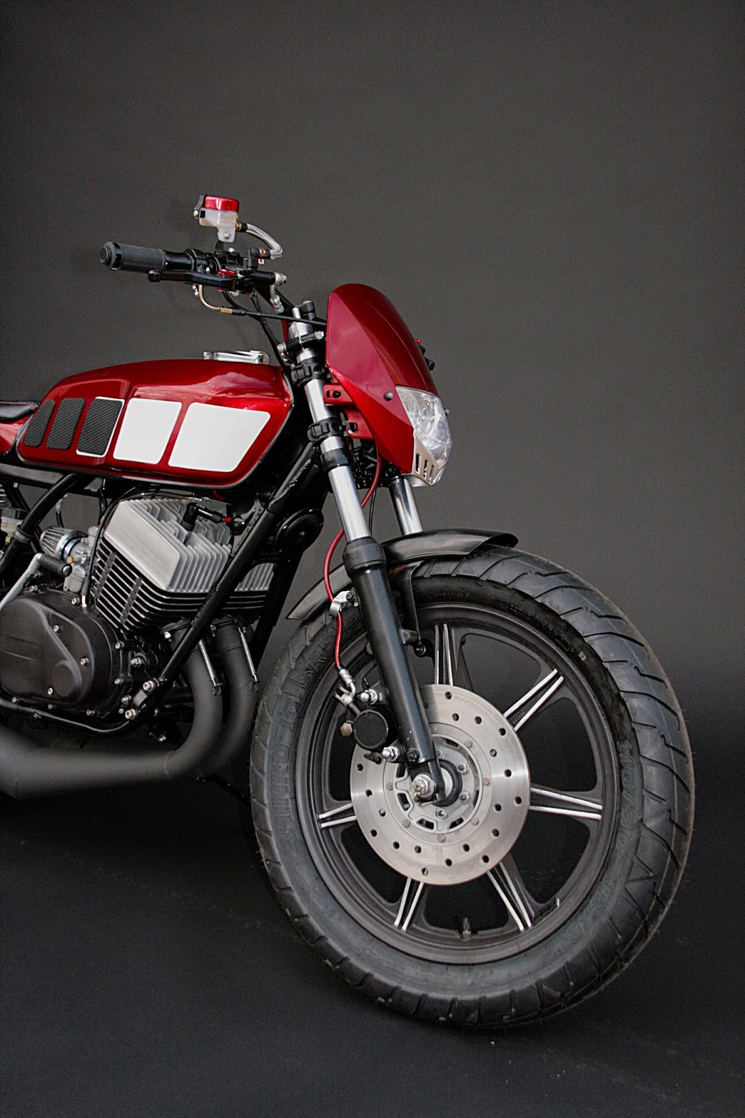 Rusty Bolt Garage: 1977 YAMAHA RD425