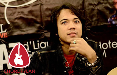 Lirik dan chord Kisah - Zian Spectre Lirik dan chord Kisah - Zian Spectre