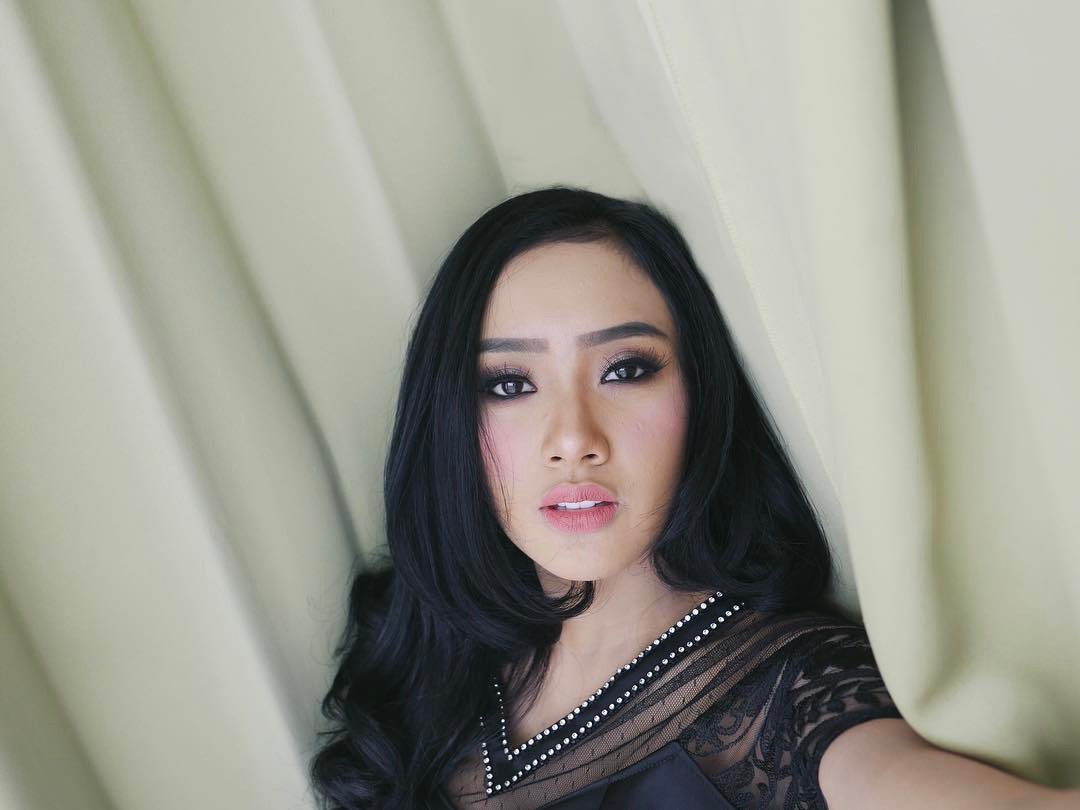 Opinion Indonesian little virgin girls excellent topic Indonesian little virgin girls consider