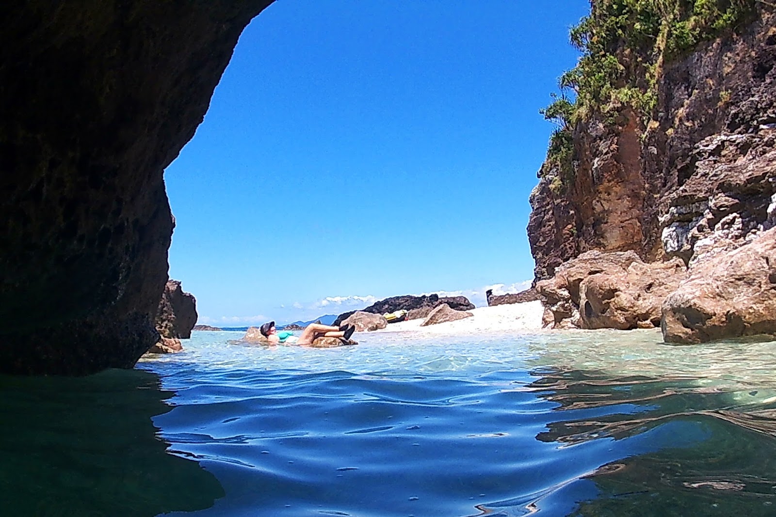 Dreamtime Sail: Kent Island in the North Barnards An unexpected delight
