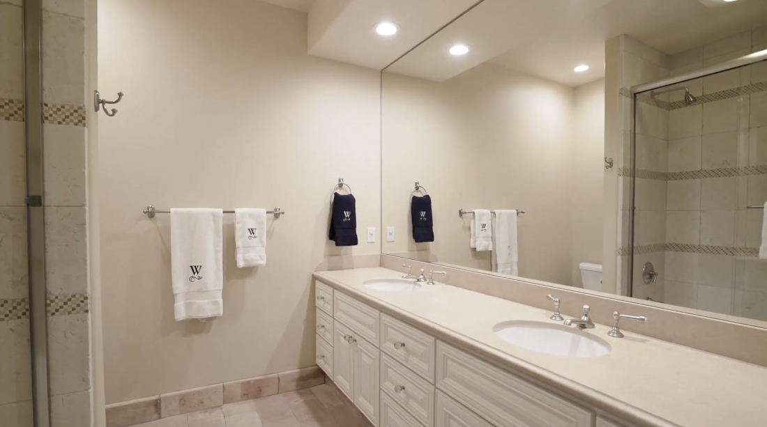 29 Photos vs. 611 Fairway Dr, Novato, CA Interior Design Luxury Home Tour