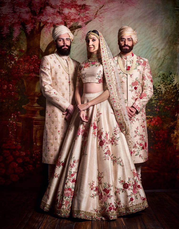 a-peek-into-sabyasachi-s-2016-collection-titled-the-mughal-garden