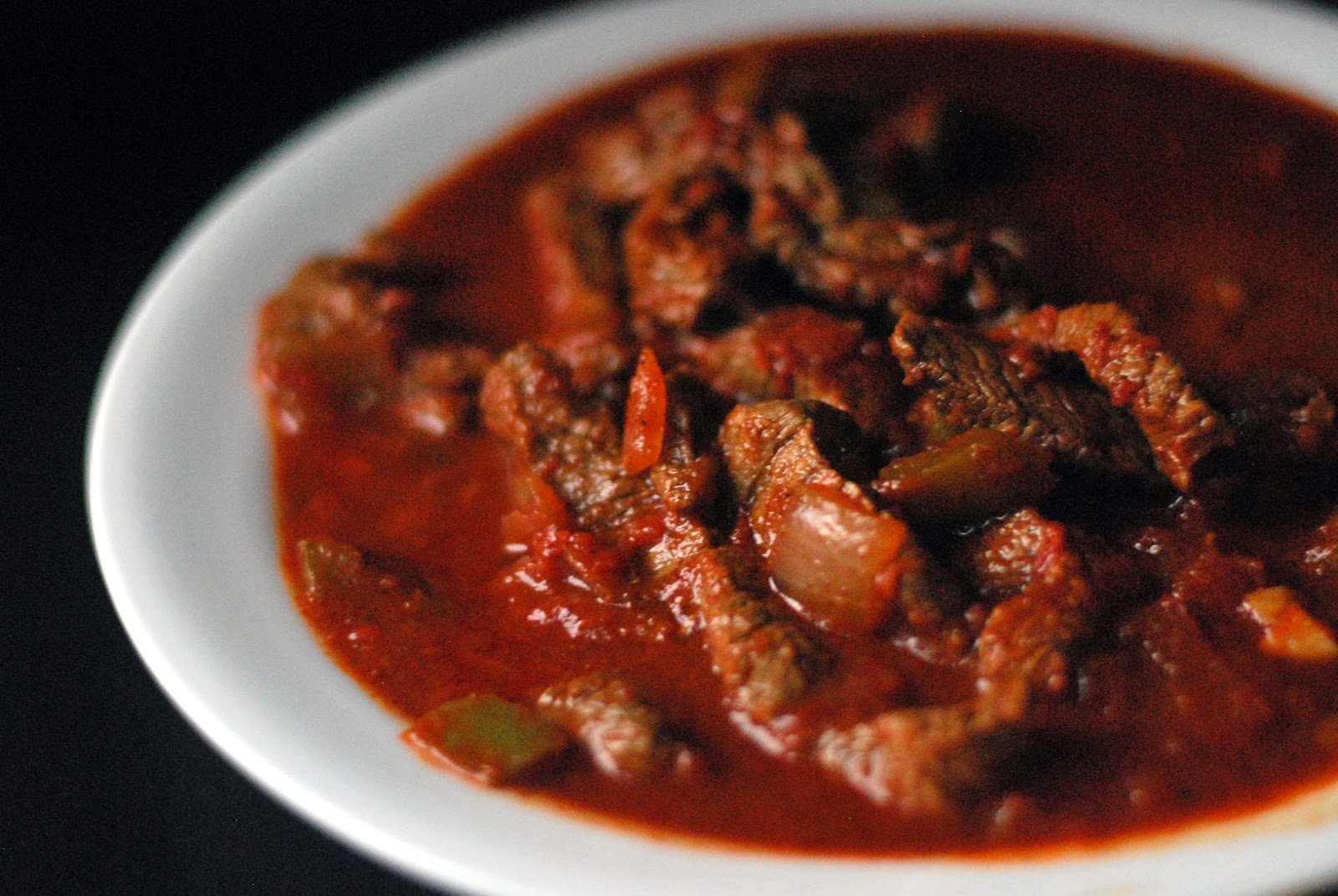Homemade beef chili con carne from Aunt Bee's Recipes for Anyonita-nibbles.co.uk