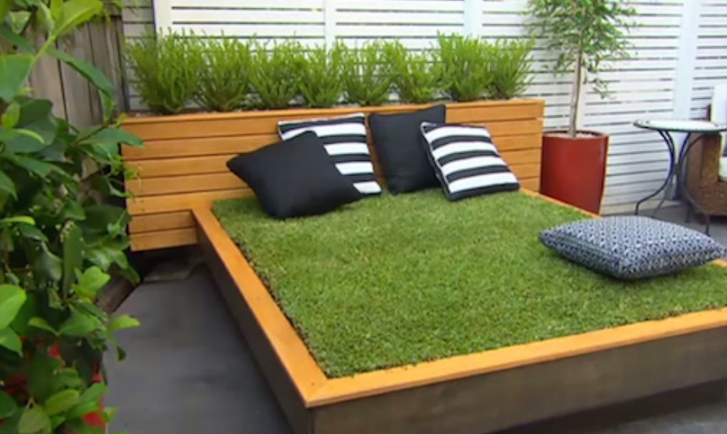 How to make an amazing grass daybed out of wood pallets Do it