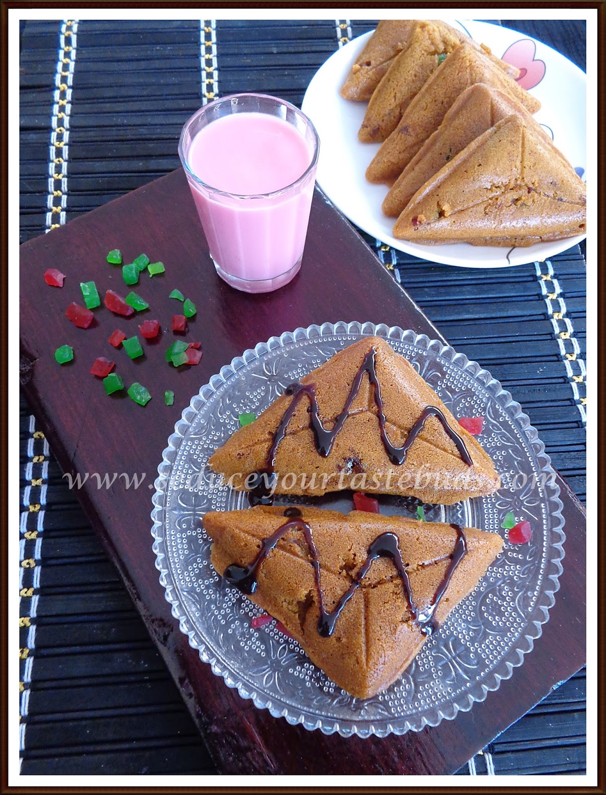Eggless Whole Wheat Pillow Cakes Baking Without Oven Seduce