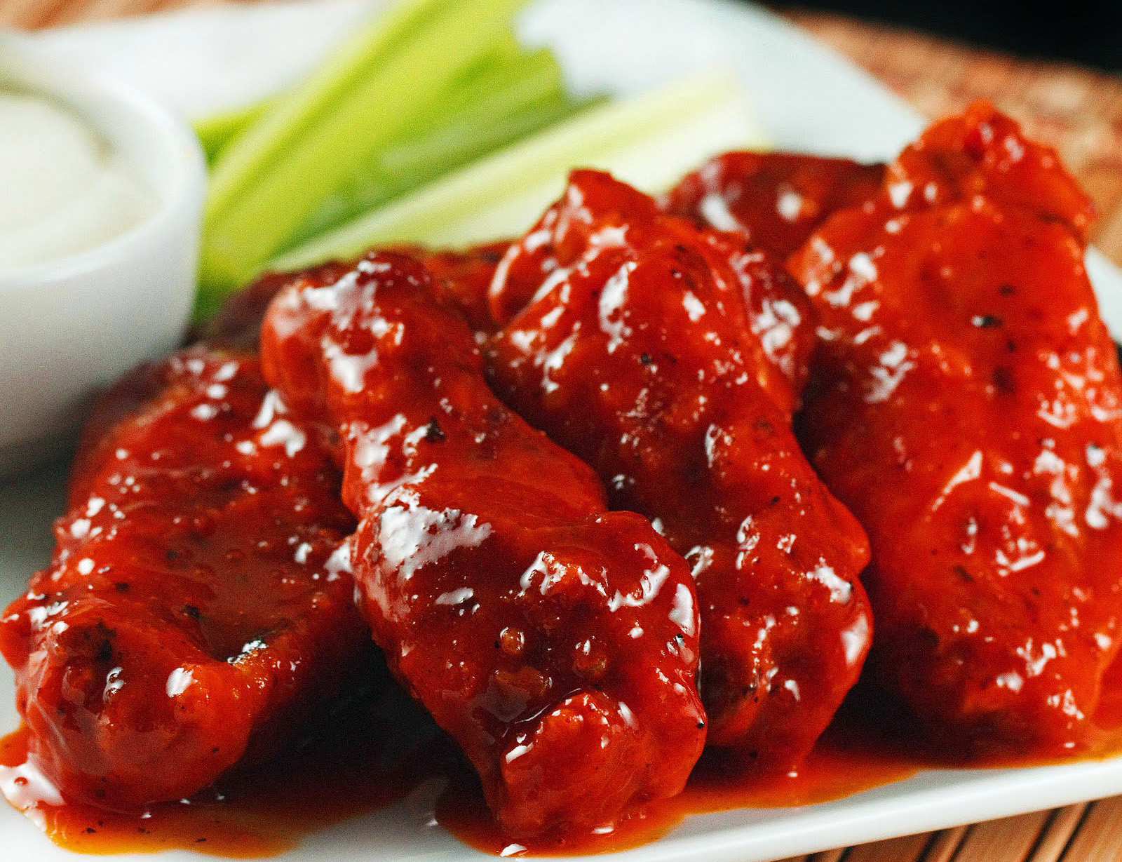 SazónARTE Alitas enchiladas ("Hot hot Wings" muy muy picantes)