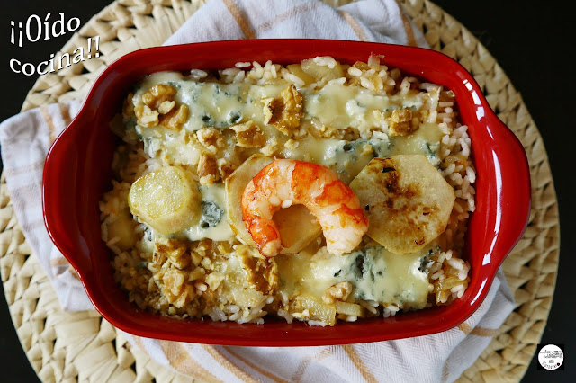 Arroz con pera, queso Gorgonzola, gambas y nueces