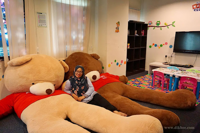 Besarnya teddy bear kat Kids Club ni Kisah Lumut Eco Run 2019 Dan Marina Island Pangkor Resort & Hotel
