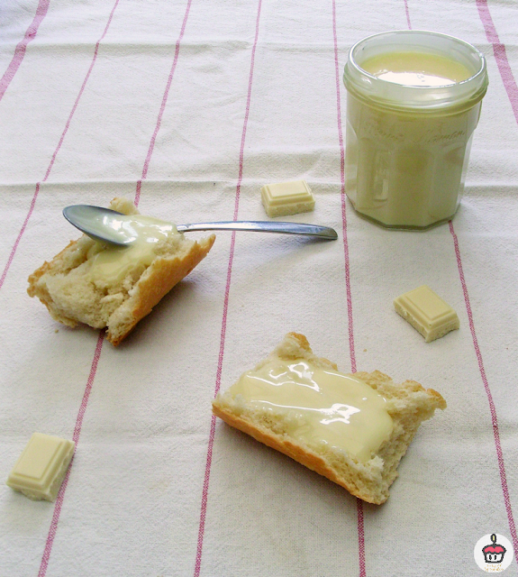 white chocolate spread pâte tartiner chocolat blanc Homemade white chocolate spread with only 3 ingredients ! // Pâte à tartiner au chocolat blanc avec seulement 3 ingrédients !