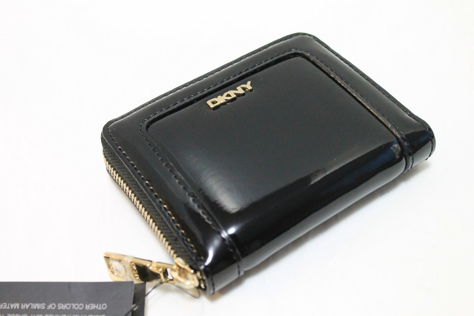 Boutique Malaysia DKNY PATENT LEATHER WALLET