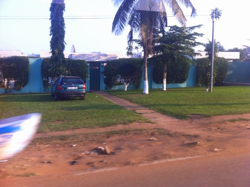 Following Jojita Abidjan Neighborhood guide Part 1