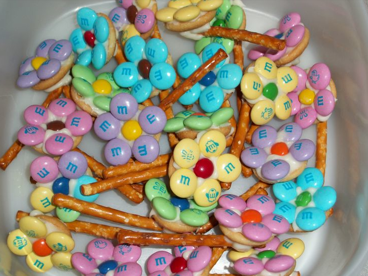 Follow The Leader Brownies Snack Badge