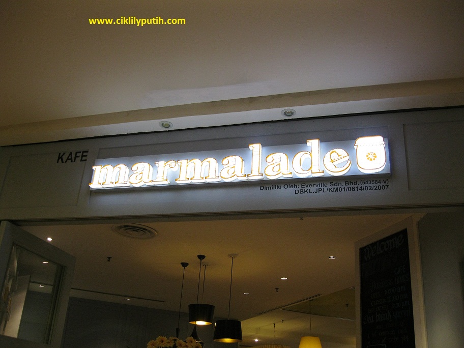 CikLilyPutih The Lifestyle Blogger DiGi Buka Puasa Marmalade Café