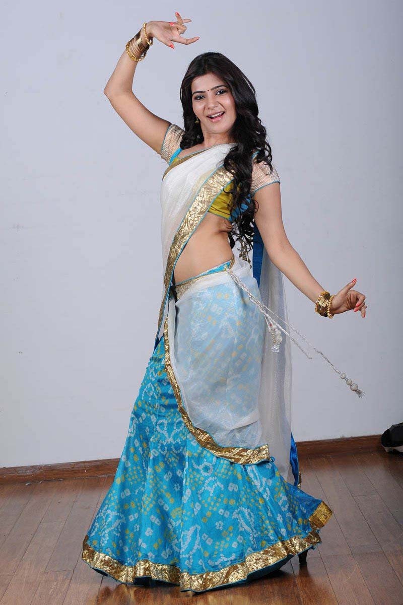 Samantha Hot Navel Show In Half Saree | Tollywoodtv