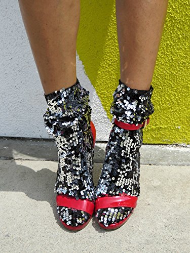 The Confident Journal: Refashioning: How to Make Sequin Leg Warmers ...