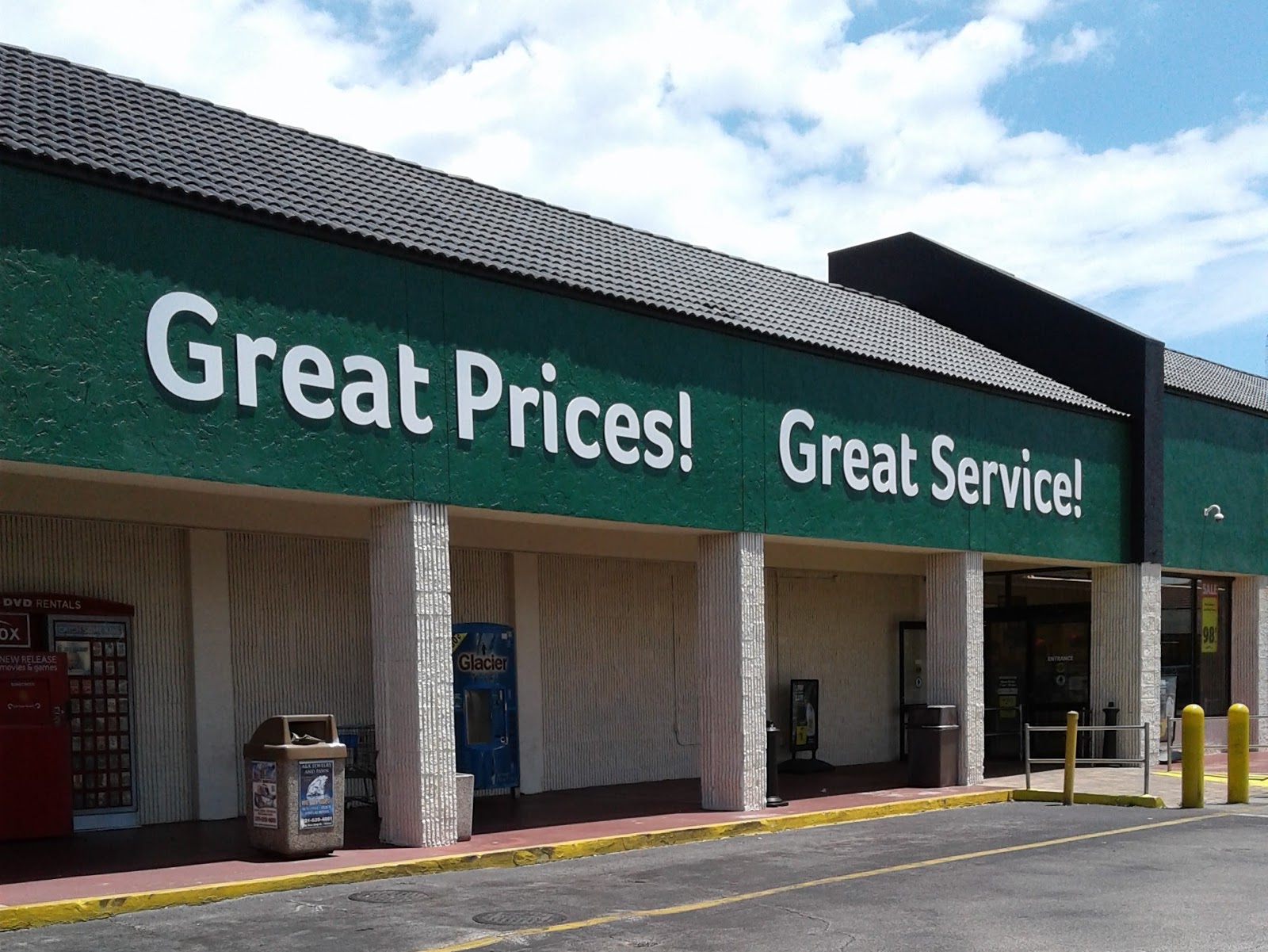 like i said before the new harvey s is very much pushing itself if a price conscious discount oriented grocery store it s such an emphasis that they like i said before the new harvey s is very much pushing itself if a price conscious discount oriented grocery store it s such an emphasis that they