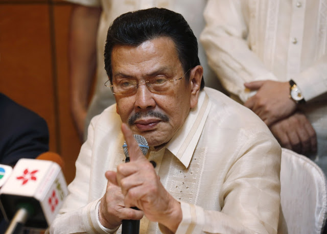 Erap Backs Duterte's Stand On Foreign Aid: 'Kaya Naman Natin Kung Talagang Magsisikap Tayo' Erap Backs Duterte's Stand On Foreign Aid: 'Kaya Naman Natin Kung Talagang Magsisikap Tayo'
