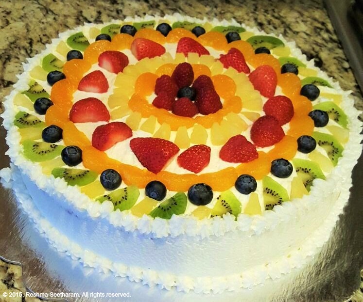 Fresh fruit and whipped cream cake 3 tiered