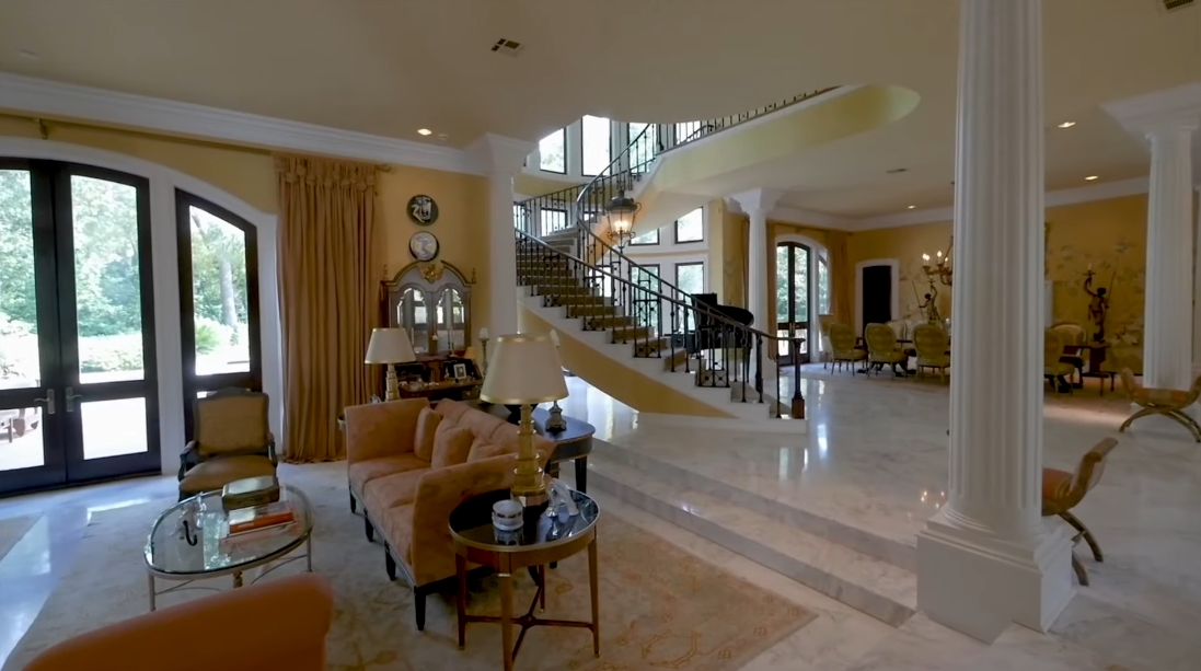 38 Interior Design Photos vs. 324 Buckingham Dr, Houston, TX Luxury Mansion Tour