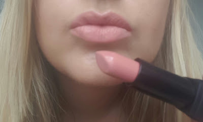 Sleek Lip VIP Private Booth Lipstick Review