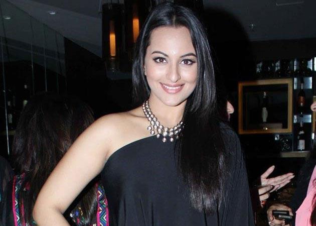 Sonakshi Sinha Facts And New Photos 2013 World