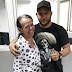 Em Ceilândia, filho encontra mãe que estava perdida após crise de amnésia