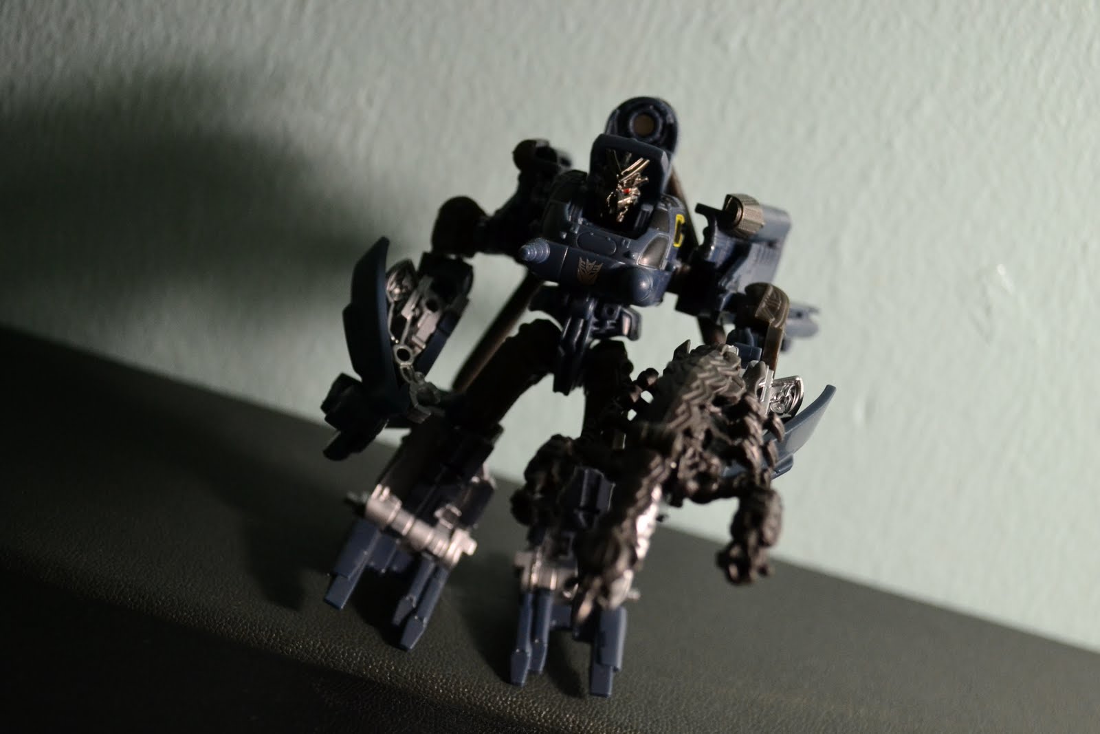 transformers blackout and scorponok