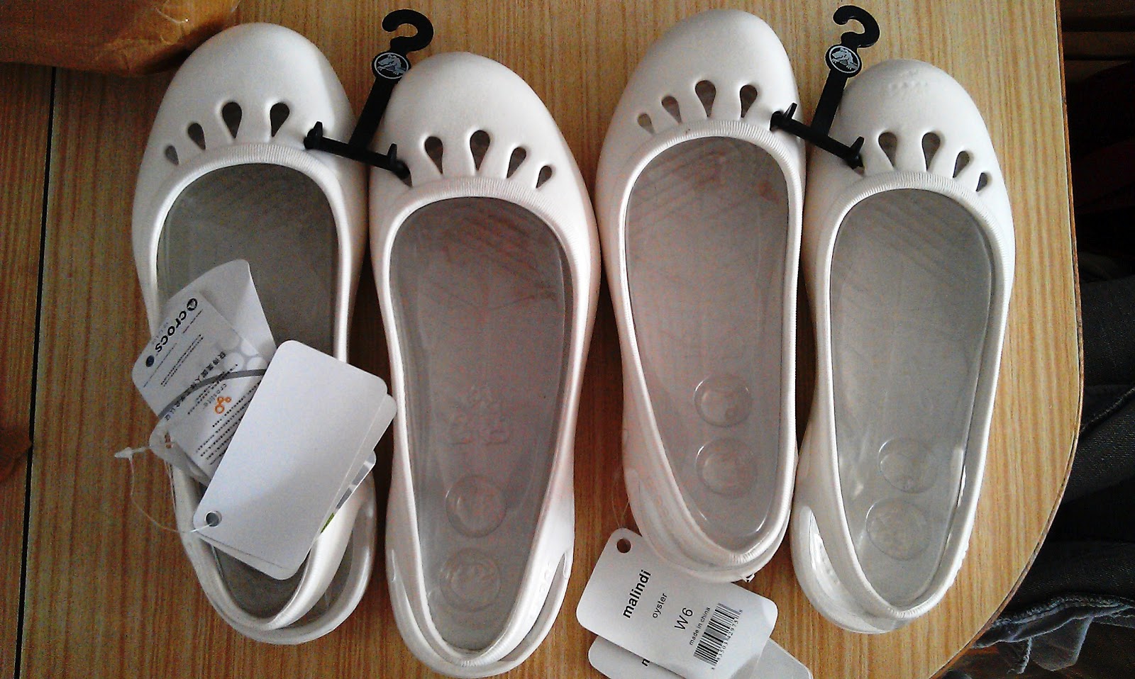 cheapest place to buy crocs shoes