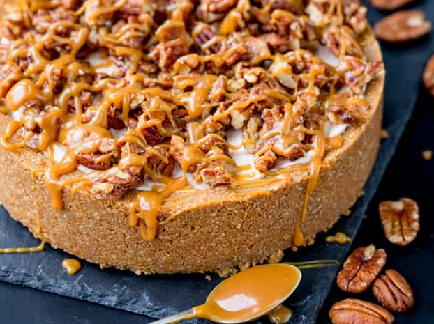 Winter Spiced Pecan Caramel Cheesecake