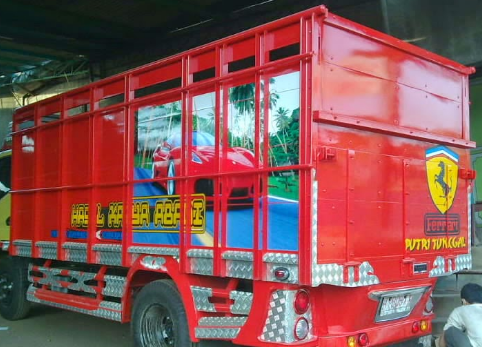 karoseri bak truk sakera-merah